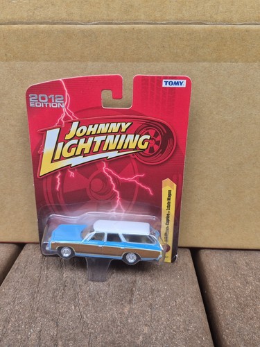Johnny lightning 1973 chevy - johnny,
