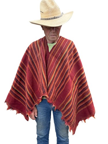 Poncho vintage boliviano