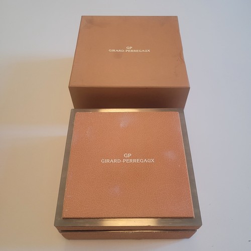 Girard perregaux vintage box - girard,