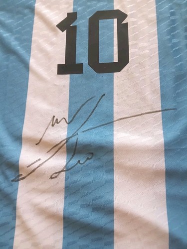 Maglia messi autografata - di,