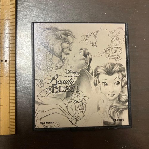Disney bella la - bella, e