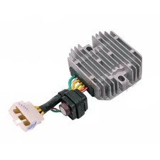 REGOLATORE DI TENSIONE