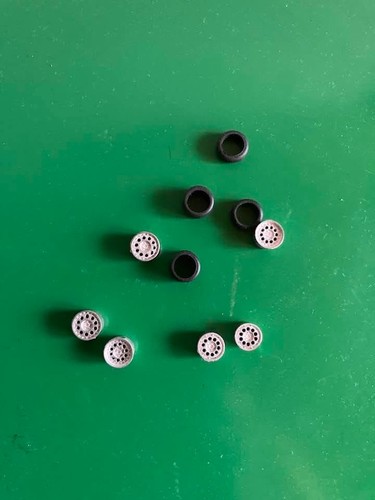 Roues jantes pneus lancia - 43,