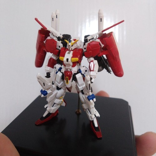 Artefatto assemblato gundam - artefatto,