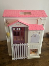 Barbie pieghevole bella casa