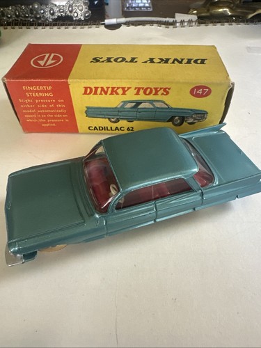 Dinky toys 147 cadillac - toys, 62