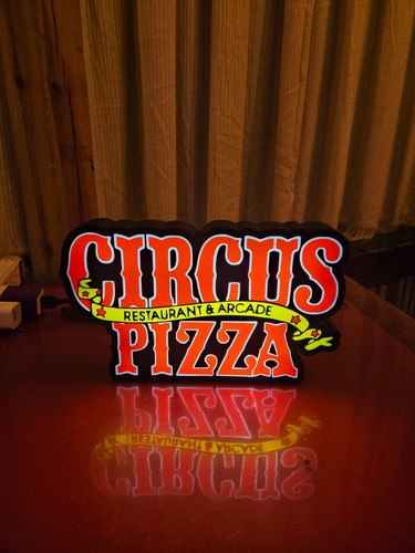 Circus pizza restaurant - circus,
