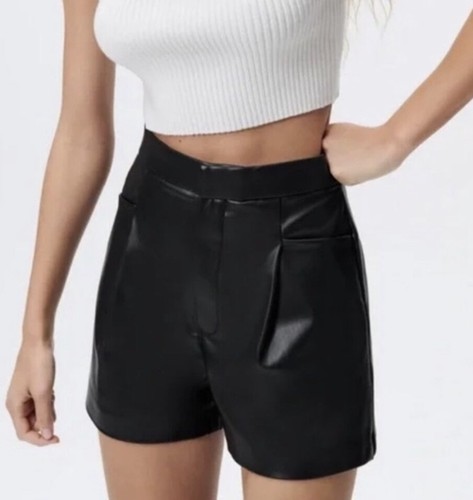 Pantaloncini plissettati - , a