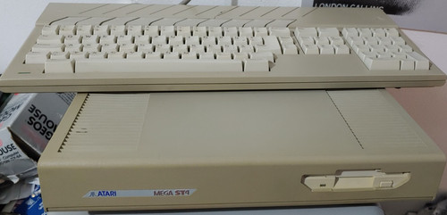Computer atari mega - mega, 4