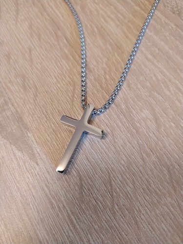 Collana con croce crocifisso