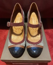 Nuovo con scatola Chie Mihara 'Iona-P25' beige leone floccato scamosciato Mary Jane tacchi UK 6/39 €252