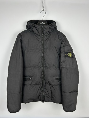 Black stone island - black,