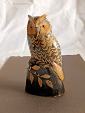 Scultura Souvenir di una Civetta Gufo in corno di bufalo intagliato a mano