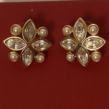 Orecchini firmati SAL