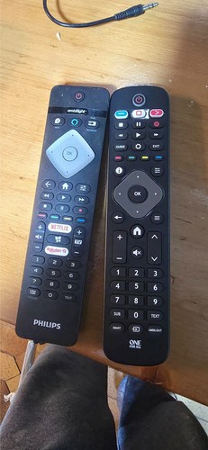 Coppia telecomandi per tv - coppia,