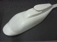 Scafo gigante in vetroresina