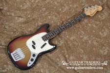Fender Mustang Bass Sunburst