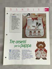 Schema punto croce Bambini Tre orsetti per la pappa bavaglino orso