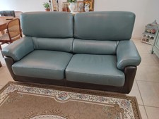 Divano letto artigianale in pelle bicolore (Una piazza e mezza) come nuovo.