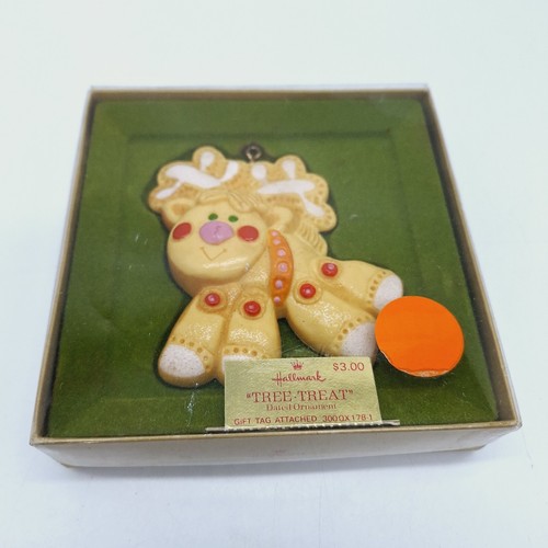Vintage hallmark tree trimmer - vintage,