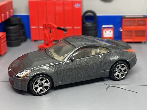 Modellino diorama nissan - nissan, 350z