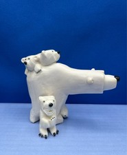 Orso polare. Tupilak. Inuit