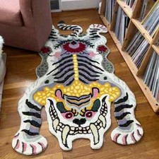 Tappeti tigre tibetana fatti a