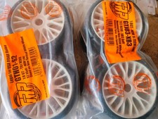GRP    Gomme GT/SGT/GTE 1:8