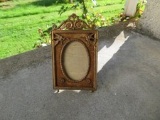 ancien cadre de style empire en bronze décor d'ange à posé ou suspendre 10.5 cm