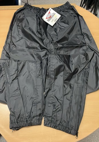Pantalone antipioggia per moto