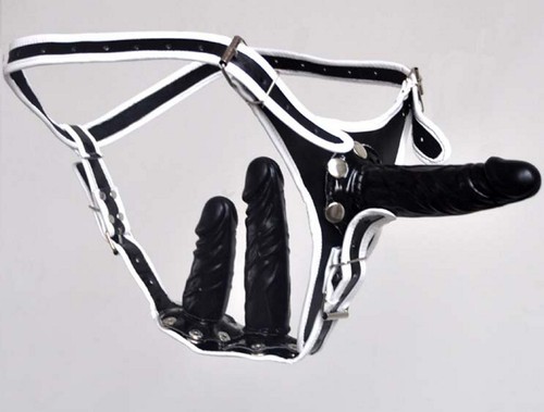 Sesso triplo dildo - dildo, imbragatura