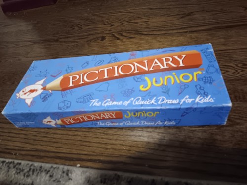 Vintage 1999 pictionary junior - 1999,