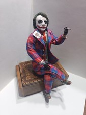 Statuine In Argilla di Joker