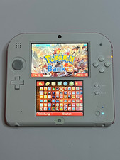 Nintendo 2DS bianco rosso con