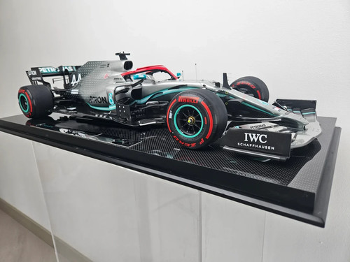 Mercedes amg petronas w10 - f1,