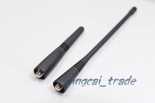 Due antenne UHF 400-470 per