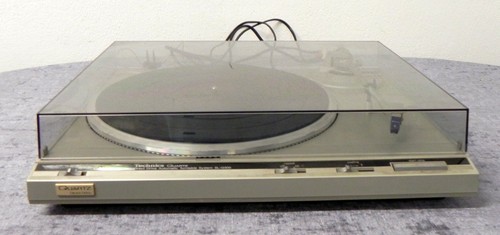Technics q300 quartz - sl-q300, ***