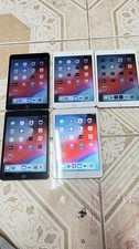 lot 5 Apple iPad mini 3 A1600