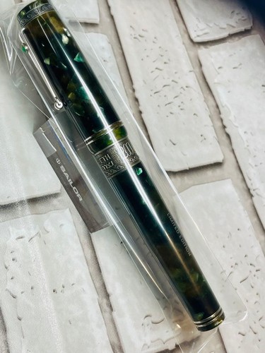 Rare delta fountain - fountain, pen