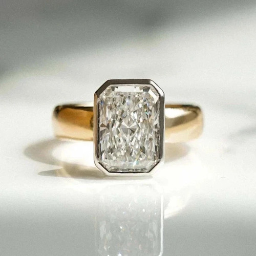 Anello solitario - , di