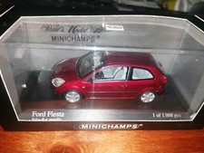 Minichamps 1/43 Ford Fiesta 2002 salsa rot metallic 400 081121