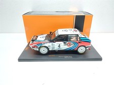 Lancia Delta Int. 16V Martini