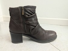 Stivali tronchetti in Pelle