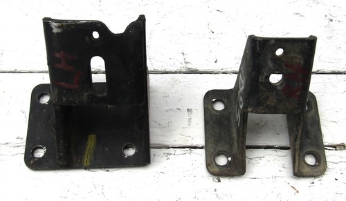 Coppia staffe motore nissan - staffe,