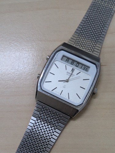 Raro seiko ana digi - ​raro,
