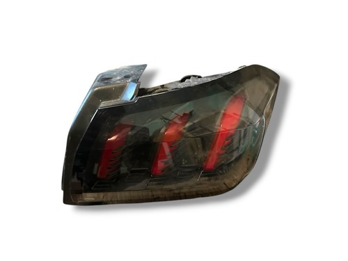 Peugeot 208 mk2 p21 - 208,