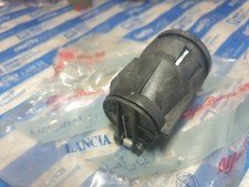 Raccordo serbatoio benzina per