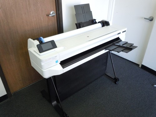 Mint condition designjet - condition, hp