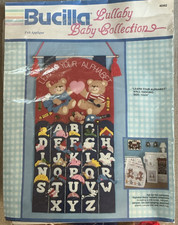 Bucilla Feltro Appendiabiti da Parete Kit Completo 40362 Impara il Tuo Alfabeto Parzialmente Fatto