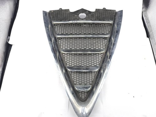 Griglia superiore radiatore